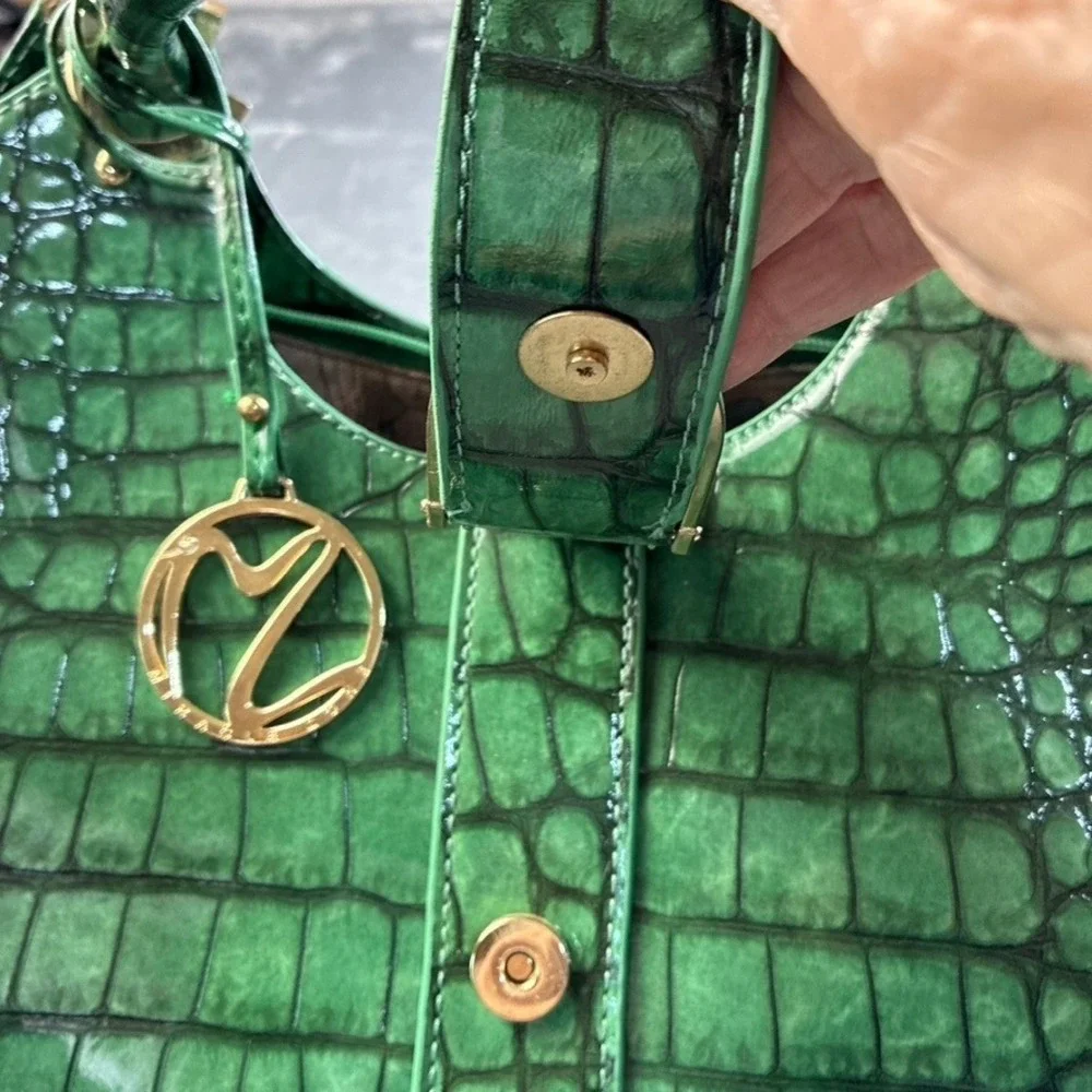 NEW Miracle Zone Green Croc Embossed Satchel Handbag Gold Hardware NJ0001 GN